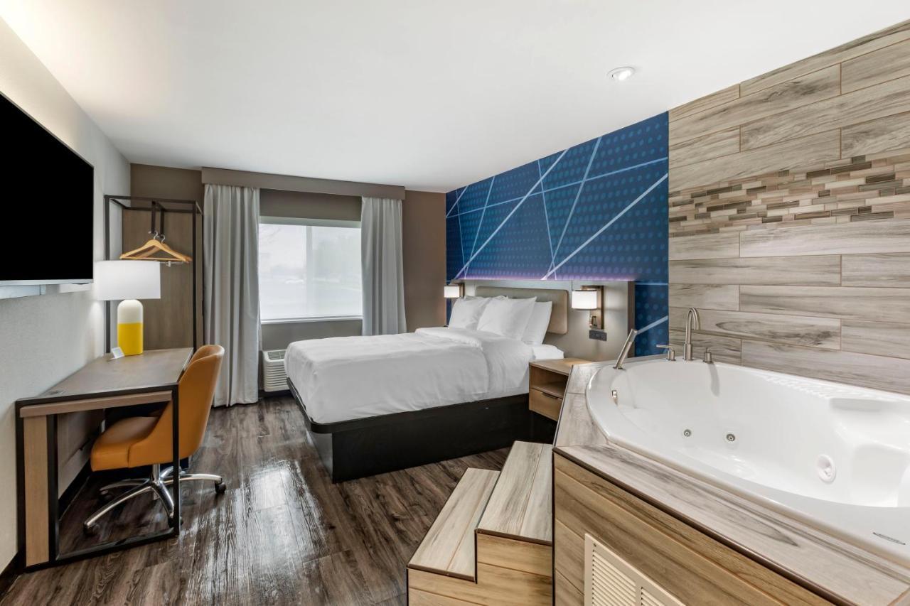 Comfort Inn Mount Pleasant - Расін Екстер'єр фото
